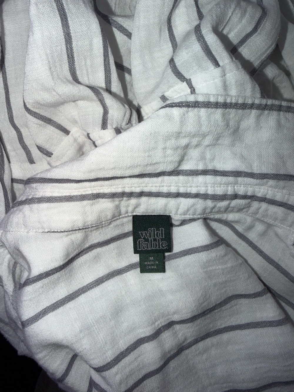 Wild Fable Striped Oversized Button Front Shirt Size Medium White Gray